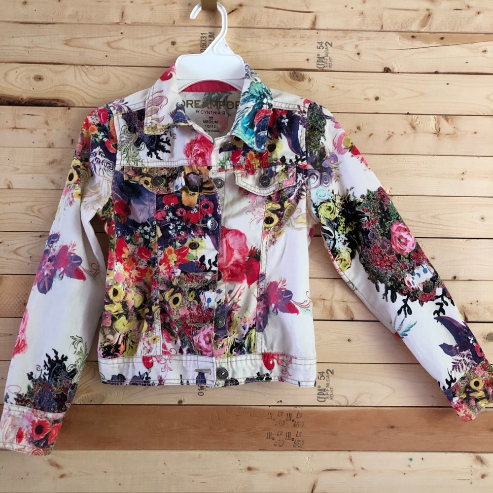✅ 3/$20 Dreampop by Cynthia R. Children’s denim Floral Print girls Jacket size M